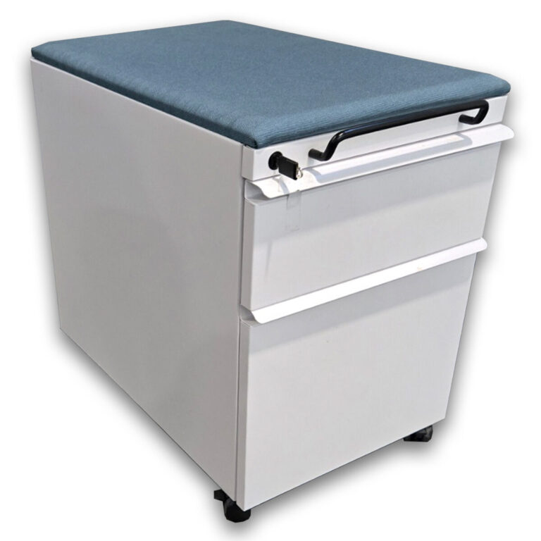Used White Mobile Box/File Pedestal with Blue Cushion Top This mobile pedestal offers secure storage with a box/file configuration and a cushioned top for added seating or workspace flexibility. Equipped with casters for easy mobility, it’s a practical addition to modern office settings. White Metal Construction Blue Cushion Top Black Pull Handle Locking Storage Box/File Pedestal Casters for Mobility Dimensions: 15"W x 22.5"D x 22"H Ideal for offices, collaborative spaces, and mobile storage needs.
