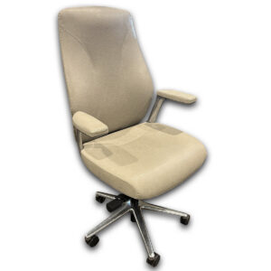 Used Keilhauer Unity Executive Conference Chair Used Keilhauer Unity executive conference chair upholstered in cream vinyl with a polished aluminum base. This chair features a mid-back design, fixed arms, and pneumatic height adjustment for conference rooms, private offices, and meeting spaces. Mid-back executive seating design Fixed upholstered armrests Pneumatic height adjustment Polished aluminum five-star base with casters Dimensions: 27"W x 23"D x 42"-47.5" H / Seat 23"W x 20"D x 25"H Ideal for executive offices, conference rooms, and professional meeting environments.