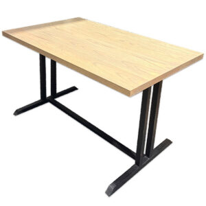 Used Restaurant Table – Light Oak Top with Black Metal Base The Used Restaurant Table features a rectangular light oak worksurface supported by a black metal T-base frame. The 48" × 30" surface provides practical seating space for dining, breakroom, or café applications while maintaining a compact footprint. Light oak rectangular tabletop Black metal T-base with center support 30" standard dining and table height Dimensions: 48" W × 30" D × 30" H Mainly for commercial use in restaurants, cafés, employee breakrooms, dining areas, cafeterias, and hospitality spaces.