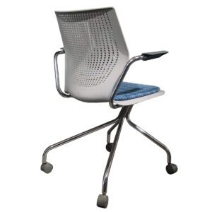 Gallery Used MultiGeneration by Knoll with Hybrid Base