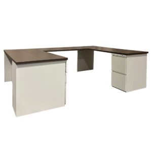 Gallery Used Herman Miller Two-Tone U-Shape Desk - Right Handed