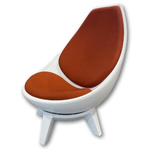 Used KI Sway Lounge Chair – Orange Upholstery The KI Sway Lounge Chair offers a unique seating experience with a fluid motion that allows natural movement in every direction. Designed to support front to back and side to side motion with a smooth 360 degree swivel, this chair encourages comfort during extended use while maintaining a stable footprint. The sculpted shell and integrated base provide consistent support, and it pairs well with matching ottomans or occasional tables from the Sway series. Dynamic orbital motion for multi direction movement 360-degree swivel base Upholstered in orange fabric Stable base designed to move with the user Dimensions - 33" W x 36" D x 42" H Ideal for offices, executive suites, and collaborative workspaces.