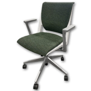 Used Haworth Very Conference Chair – White Frame \ Green Upholstery This Haworth Very conference chair offers a comfortable seating solution for meeting rooms and collaborative spaces, with a breathable perforated back and upholstered seat for all-day use. White polymer frame with perforated back Green upholstered seat and back Fixed arms for added support Swivel base with casters Suitable for conference and meeting environments Dimensions: 19 1/2"W x 18"D x 36"H Ideal for conference rooms, training spaces, and collaborative work areas.