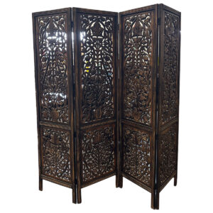 Used 82"W Carved Wood 4-Panel Folding Divider – Brown Floral Design Self-standing wooden room divider featuring four hinged panels with an intricate carved floral design. Functional and decorative, ideal for creating privacy or visual separation in open spaces. Rich brown wood finish with carved floral details Four folding panels with hinged joints Self-standing design for flexible placement Dimensions: 82"W x 2"D x 73"H Perfect for offices, showrooms, or residential spaces needing a stylish partition.