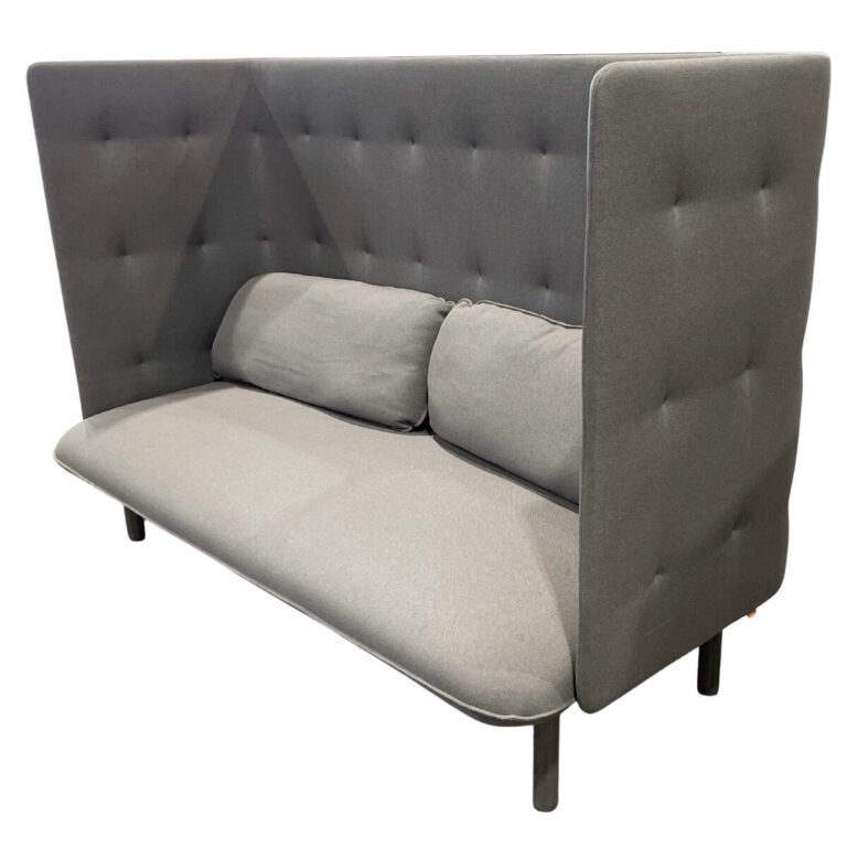 Used 72" W Poppins QT Privacy Lounge Sofa A semi-private lounge sofa designed to create a quiet, comfortable space for meetings or focused work. Upholstered side and back panels help reduce ambient noise, making it ideal for open offices and collaborative areas. Upholstered panels for added privacy and sound absorption Seats up to four people comfortably Includes two back cushions for support Solid ash frame with fabric upholstery Freestanding design — no installation required Dimensions: 72″W x 26″D x 50″H Perfect for open offices, collaborative zones, and breakout spaces.