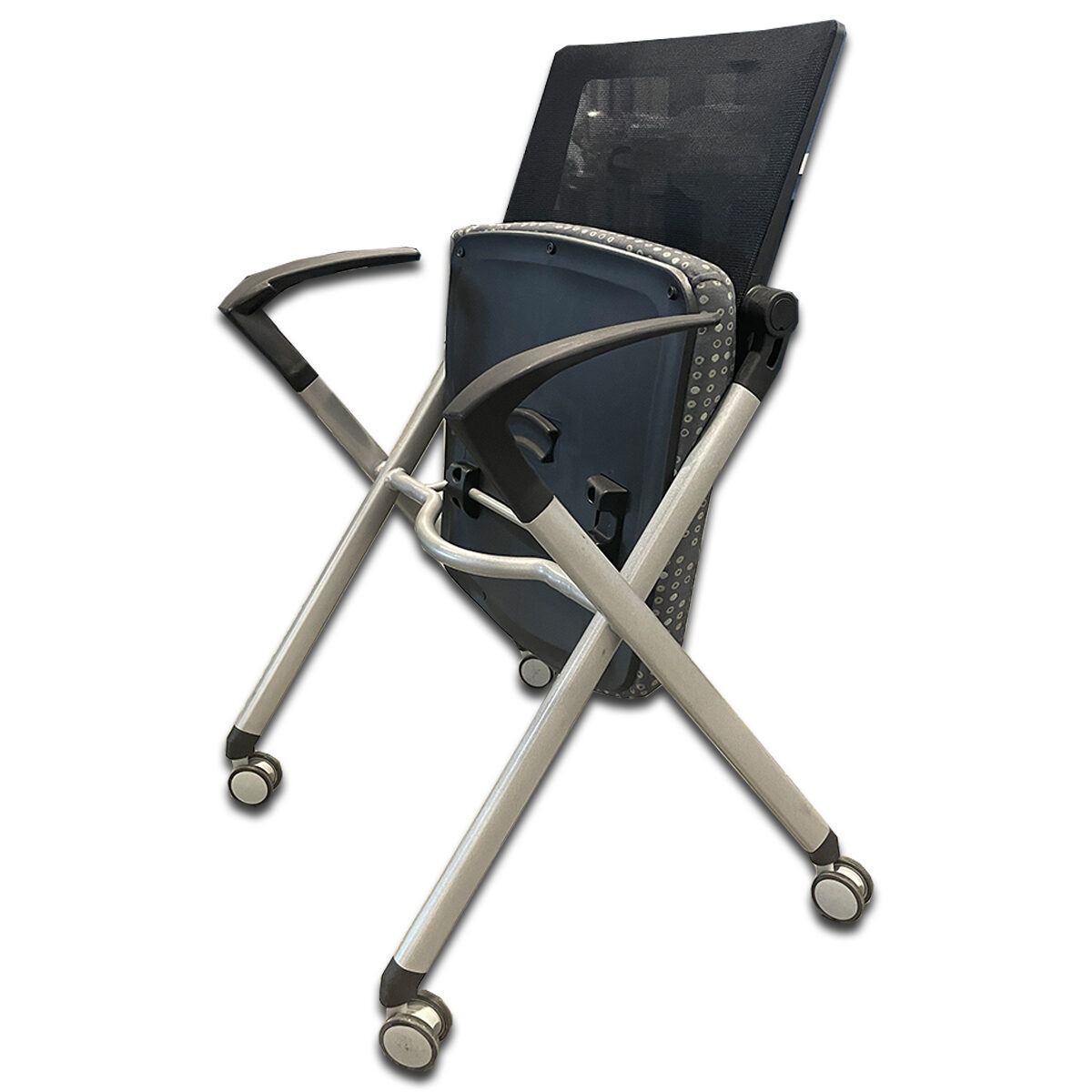 Gallery Used Mesh-Back Nesting Chair- Fixed Arms