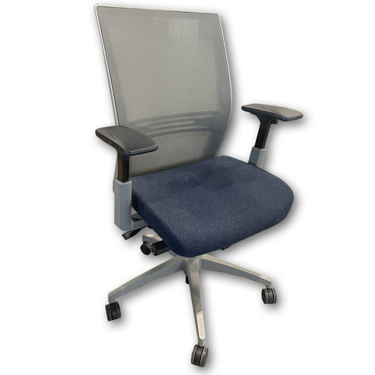 Used SitOnIt Amplify Task Chair - Gray Mesh Back and Blue Seat Comfortable ergonomic task chair with breathable mesh back and cushioned fabric seat designed for everyday workstation use. Gray mesh back for airflow and flexible support Blue upholstered seat cushion Full function adjustments for personalized comfort Height adjustable arms Dimensions: 26"W x 24"D x 38"H Ideal for offices, executive suites, and collaborative workspaces.